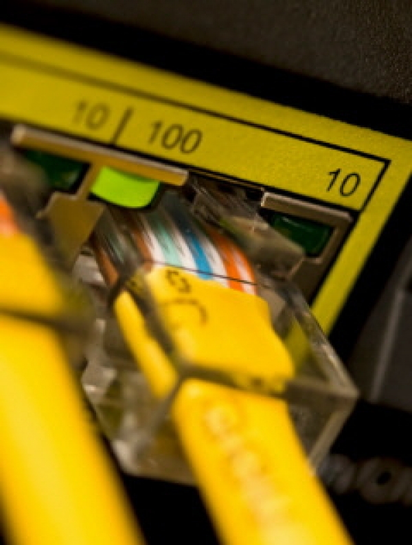 Rural fibre broadband 'too costly'